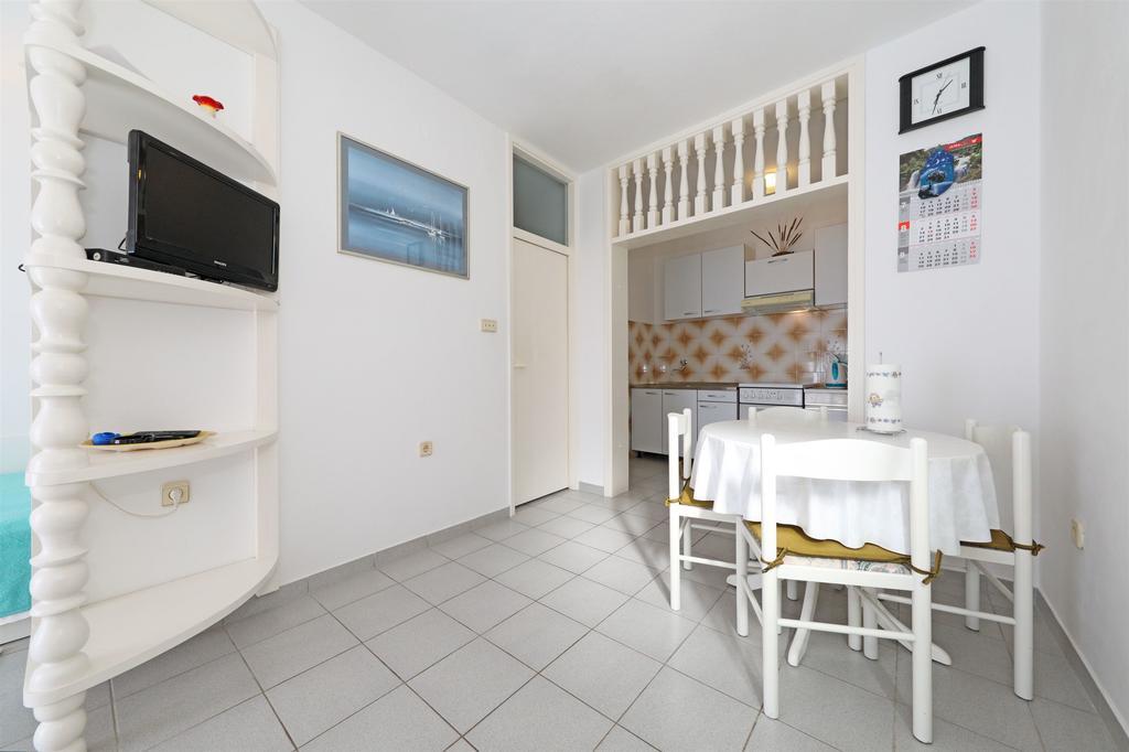 Apartments Danica ティスノ エクステリア 写真
